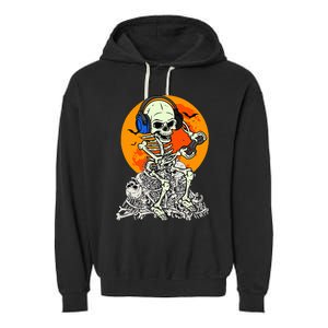 Halloween Skeleton Gamer Skull Moon Gaming Garment-Dyed Fleece Hoodie