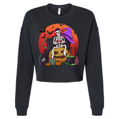 Halloween Skeleton Gamer With Controller Graveyard Pumpkin Gift Cropped Pullover Crew