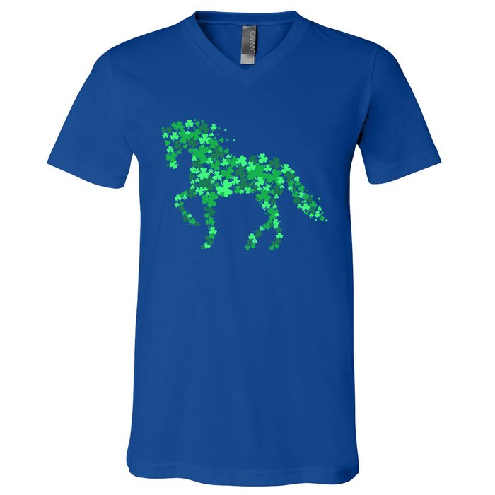 Horse Shamrock Horseback Riding Equestrian Cool Gift Patrick Gift V-Neck T-Shirt