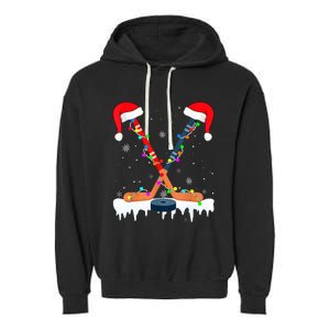 Hockey Santa Hat Christmas Lights Funny Sport Xmas PJs Garment-Dyed Fleece Hoodie