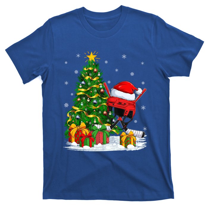 Hockey Sports Lover Matching Santa Hat Hockey Christmas Cool Gift T-Shirt