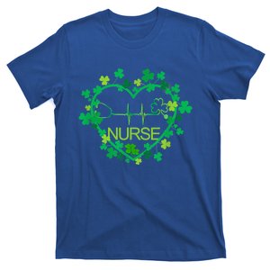 Heart Shamrock Nurse St Patricks Day Nursing Gift T-Shirt