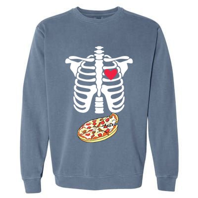 Halloween Skeleton Pregnancy Pizza Xray Dad To Be Garment-Dyed Sweatshirt