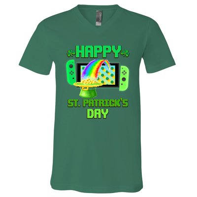 Happy St Patricks Day Retro Pixel Video Game V-Neck T-Shirt