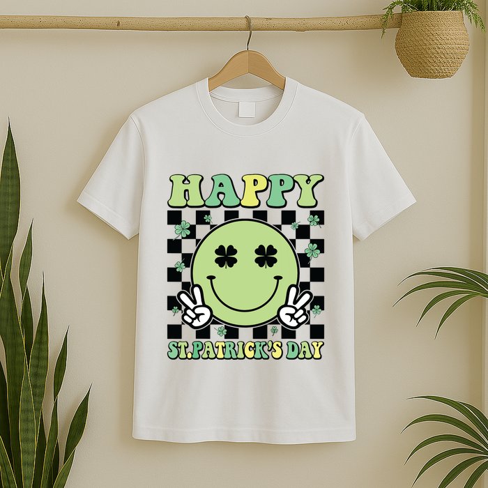 Happy St Patricks Day St Paddys Day Retro T-Shirt
