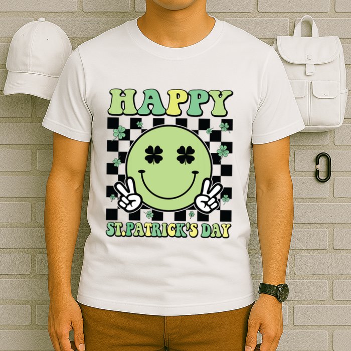 Happy St Patricks Day St Paddys Day Retro T-Shirt