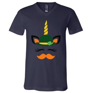 Happy Saint Patrick's Day Irish Face Lucky Charm Paddy's Day Love V-Neck T-Shirt