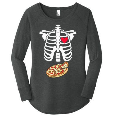 Halloween Skeleton Pregnancy Pizza Xray Dad To Be Women's Perfect Tri Tunic Long Sleeve Shirt