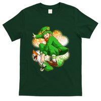 Happy St Patricks Day Skateboarding Leprechaun T-Shirt