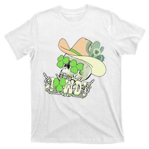 Howdy Skull Shamrock Irish St.Patrick's Day T-Shirt