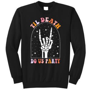 Halloween Til Death Do Us Party Retro Bachelorette Matching Tall Sweatshirt