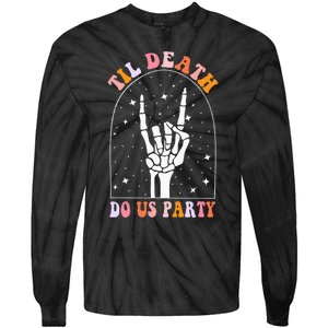 Halloween Til Death Do Us Party Retro Bachelorette Matching Tie-Dye Long Sleeve Shirt