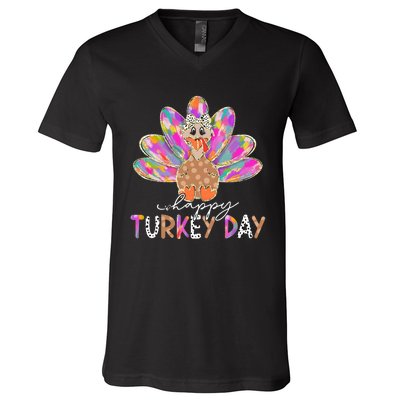 Happy Turkey Day Cute Turkey Thanksgiving V-Neck T-Shirt