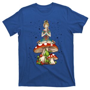 Hippie Tattooed Doing Yoga Namaste On Mushroom Cute Gift T-Shirt