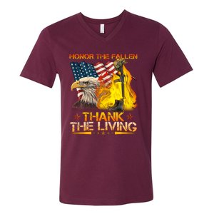 Honor The Fallen Thank The Living Memorial Day V-Neck T-Shirt