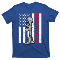 Honor The Fallen Memorial Day American Flag Gift T-Shirt