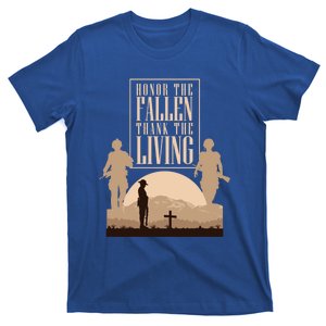 Honor The Fallen Thank The Living Military Pride Gift T-Shirt