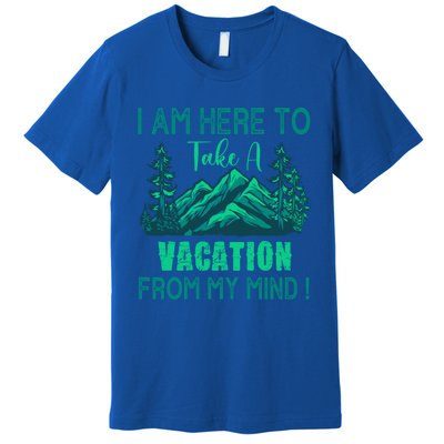 Holiday Thoughts Holiday Spirit Holiday Mountain Vacation Meaningful Gift Premium T-Shirt