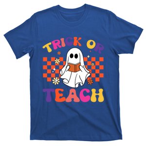 Halloween Teacher Trick Or Teach Gift T-Shirt