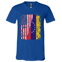 Half Venezuelan American Flags Venezuela Usa Vintage Cute Gift V-Neck T-Shirt