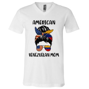 Half Venezuelan American Mom Messy Bun Flag Mothers Day V-Neck T-Shirt