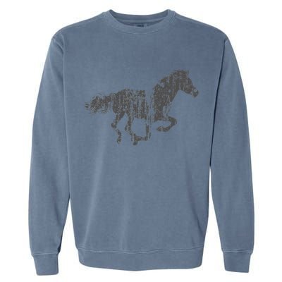 Horse Vintage Design Horse Print Garment-Dyed Sweatshirt