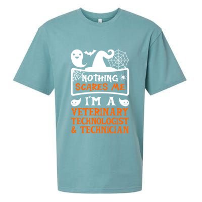 Halloween Vampire Veterinary Technologist And Technician Gift Sueded Cloud Jersey T-Shirt
