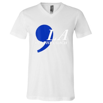 Harris Walz 2024 Comma La And The Coach V-Neck T-Shirt