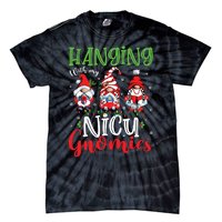 Hanging With My Nicu Gnomies Cute Xmas Lights Gnome Nurse Tie-Dye T-Shirt