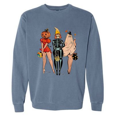 Halloween Witch Pin Up Retro Vintage Pumpkin Garment-Dyed Sweatshirt