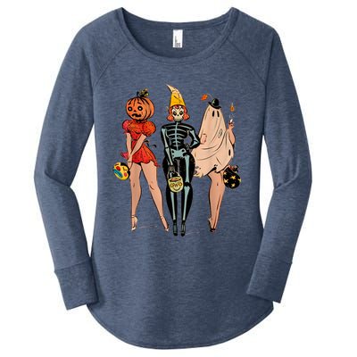 Halloween Witch Pin Up Retro Vintage Pumpkin Women's Perfect Tri Tunic Long Sleeve Shirt