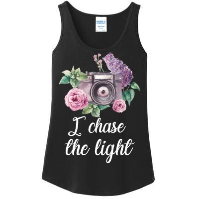 I Chase the Light Camera Ladies Essential Tank