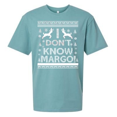 I Don't Know Margo Ugly Christmas Sweater Funny Sueded Cloud Jersey T-Shirt