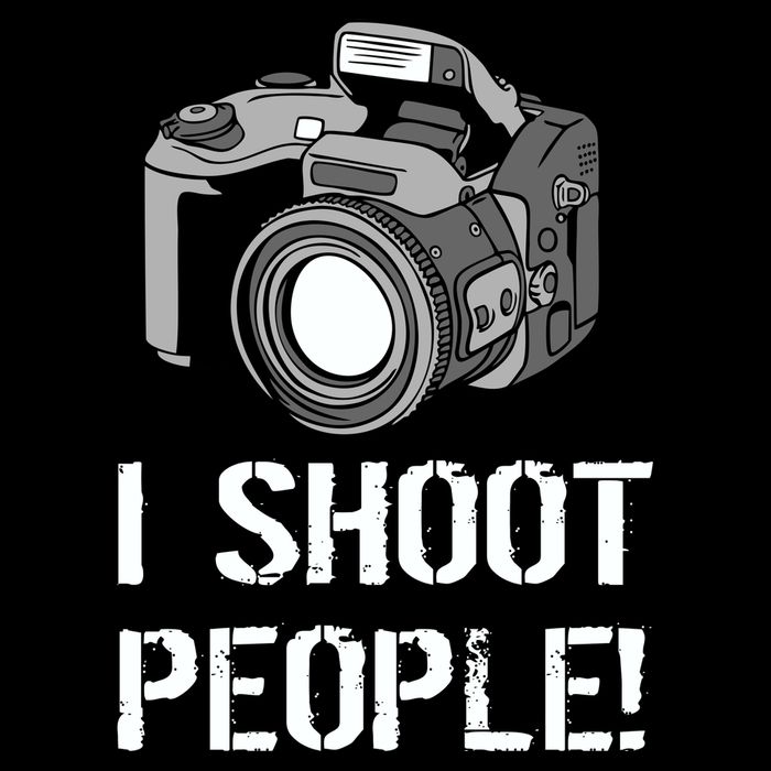 I Shoot People (Camera) Cropped Pullover Crew
