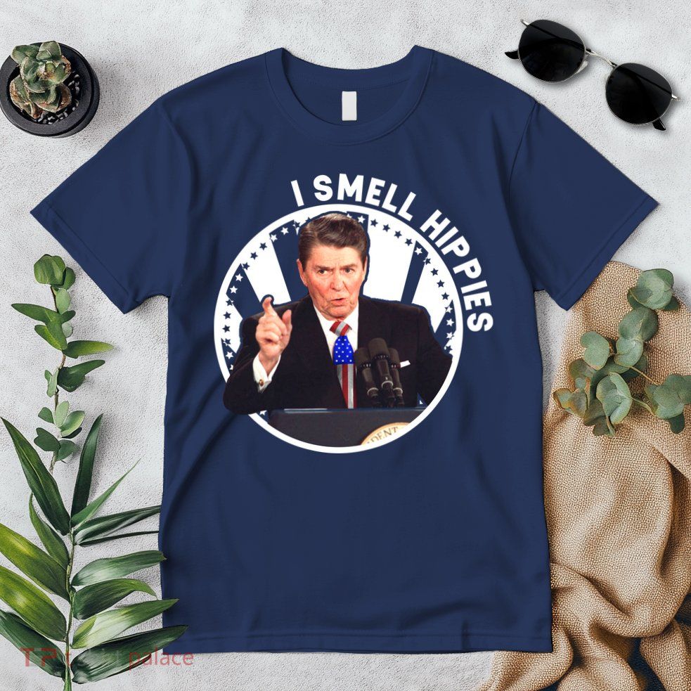 I Smell Hippies Reagan  Premium T-Shirt