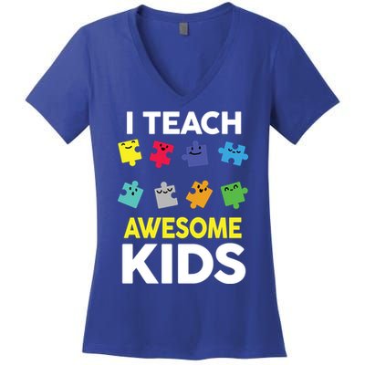 I Teach Awesome Kids Women's V-Neck T-Shirt