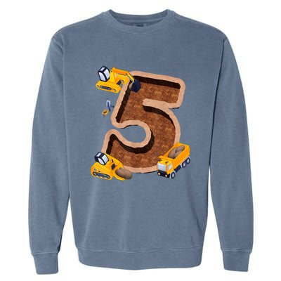 Im 5 And Digging It Dirty 5th Y Excavator 5th Birthday Boy Garment-Dyed Sweatshirt