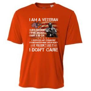 I Am A Veteran I Love Freedom My Country Funny Veteran Gift Cooling Performance Crew T-Shirt