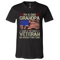 IM A Dad Grandpa And Vietnam Veteran Us Flag Papa Grandpa V-Neck T-Shirt