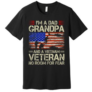 IM A Dad Grandpa And Vietnam Veteran Us Flag Papa Grandpa Premium T-Shirt