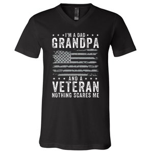 IM A Dad Grandpa And Veteran Fathers Day V-Neck T-Shirt