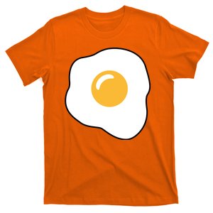 IM An Egg Funny Halloween Pretend I Am An Egg Halloween Costume Halloween T-Shirt