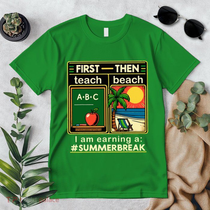 I Am Earning A Summer Break Premium T-Shirt