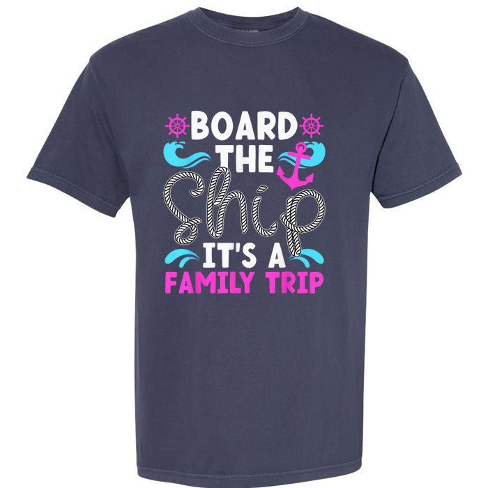 It's A Family Cruise Trip 2024 Family Cruising Vacation Garment-Dyed Heavyweight T-Shirt