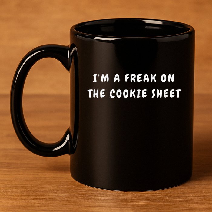 IM A Freak On The Cookie Sheet Matching Christmas 11oz C Handle Ceramic Mug