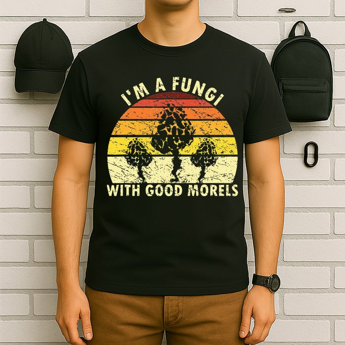 I'm A Fungi Funny Mushroom Foraging Retro FungiHunter T-Shirt
