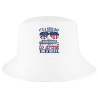 It´s A Good Day To Drink On A Boat Captain Life Is Better Cool Comfort Performance Bucket Hat