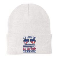 It´s A Good Day To Drink On A Boat Captain Life Is Better Knit Cap Winter Beanie