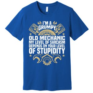 IM A Grumpy Old Mechanic Engine Quote Motor Car Garage Gift Premium T-Shirt