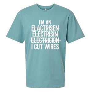 IM An ... I Cut Wires Lineman Funny Electrician Sueded Cloud Jersey T-Shirt